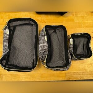 Itzy ritzy nesting cubes